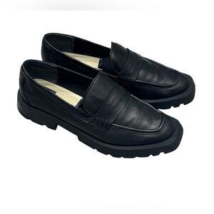 Women’s Dolce Vita Elias Black Chunky Slip-On Loafers: Size 9.5